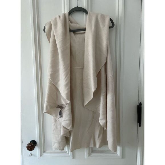 Look cream sweater vest with hood OS - Picture 1 of 4
